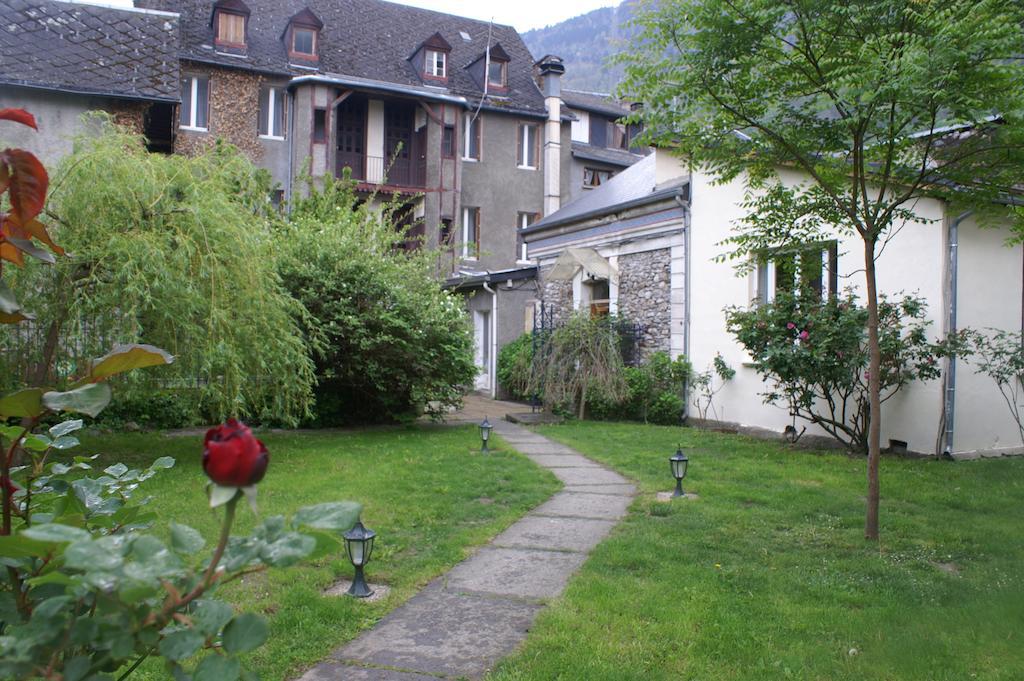 Hotel Celeste Bagnères-de-Luchon Kültér fotó